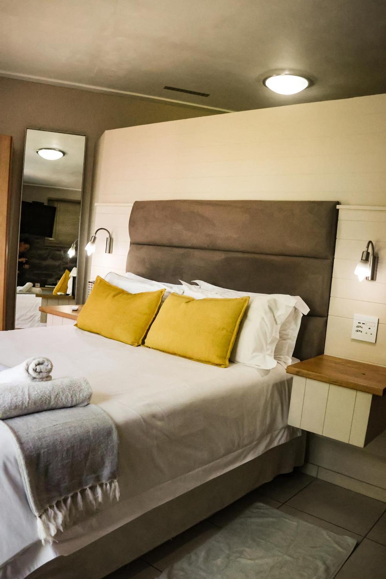 The Terrace Bed & Breakfast East London Ngoại thất bức ảnh