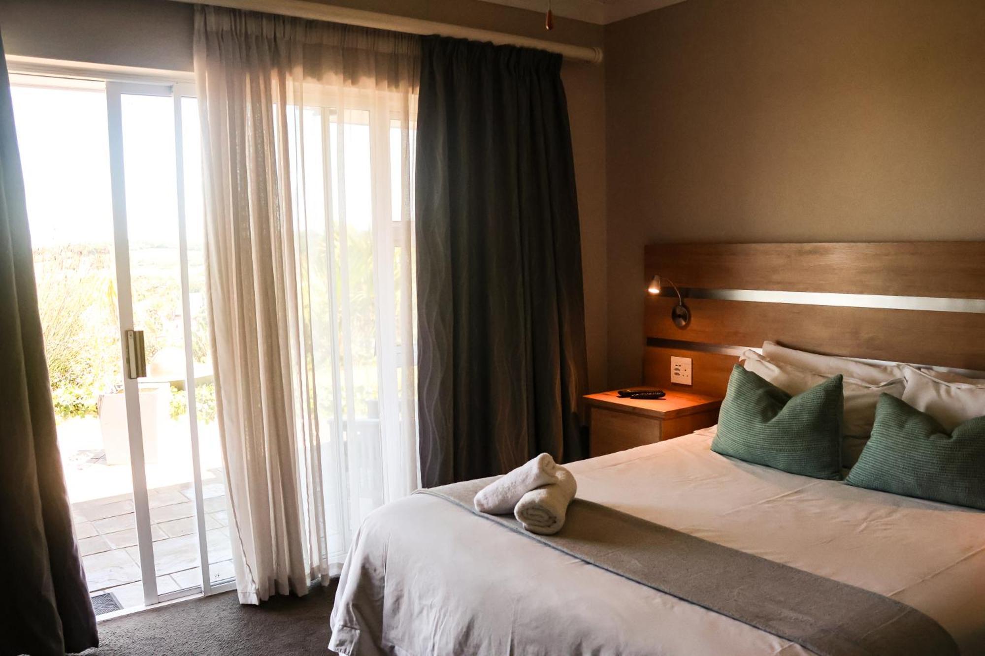 The Terrace Bed & Breakfast East London Ngoại thất bức ảnh